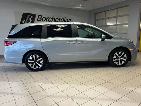 Used 2025 Honda Odyssey EX-L image 8