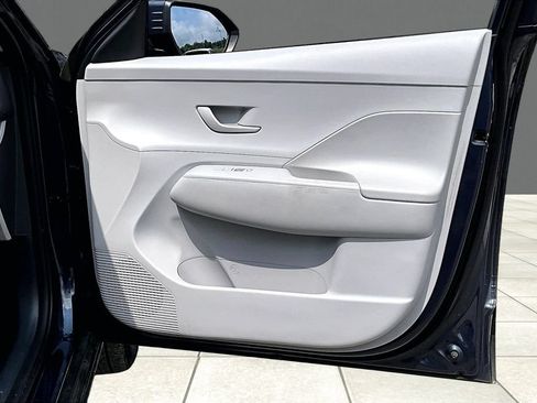 Used 2025 Hyundai Kona SEL AWD/4WD image 18