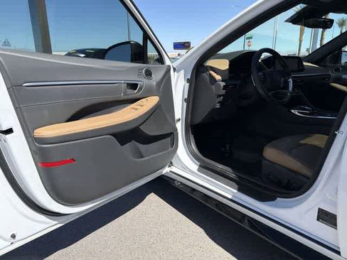 Used 2020 Hyundai Sonata Limited image 10