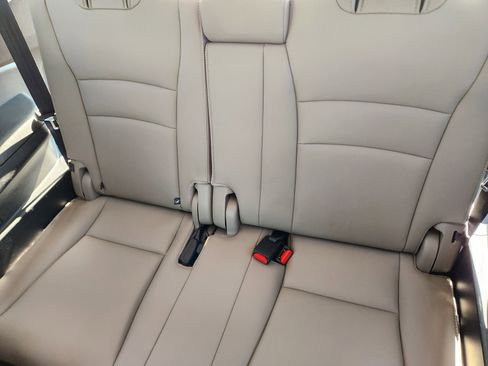 Used 2018 Honda Pilot Elite image 41