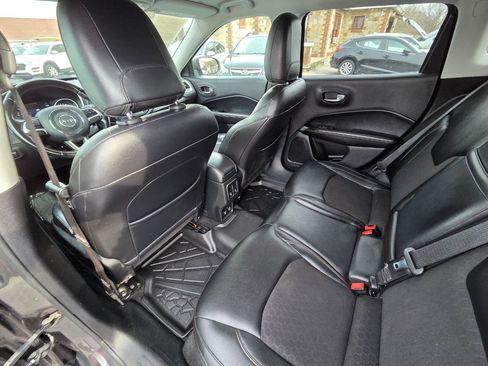 Used 2018 Jeep Compass Latitude w/ Popular Equipment Group image 14