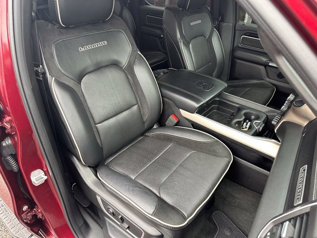 Used 2019 RAM 1500 Laramie w/ Sport Appearance Package AWD/4WD image 11