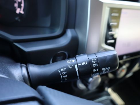 Used 2022 Toyota 4Runner SR5 image 22