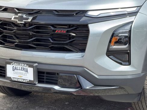 New 2026 Chevrolet Equinox RS w/ Convenience Package III FWD image 7