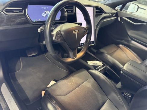 Used 2018 Tesla Model S 75D image 9