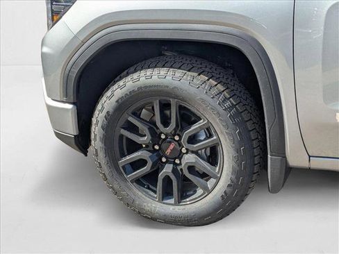 New 2025 GMC Sierra 1500 Elevation image 10