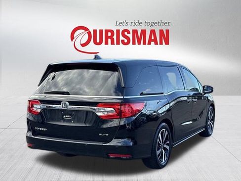 Used 2018 Honda Odyssey Elite image 2