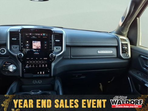 Used 2025 RAM 1500 Laramie image 13