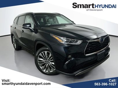 Used 2022 Toyota Highlander Platinum