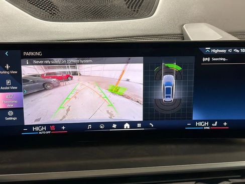 Used 2024 BMW X7 xDrive40i w/ Executive Package image 20