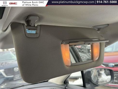 Used 2022 Subaru Outback Premium image 30