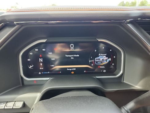 New 2026 GMC Sierra 2500 AT4 w/ AT4 Premium Plus Package AWD/4WD image 21