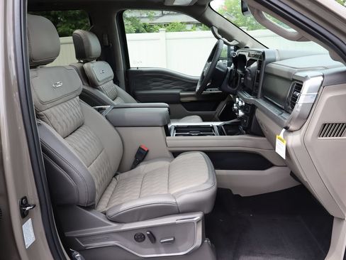 New 2026 Ford F350 Platinum w/ Platinum Plus Package AWD/4WD image 42