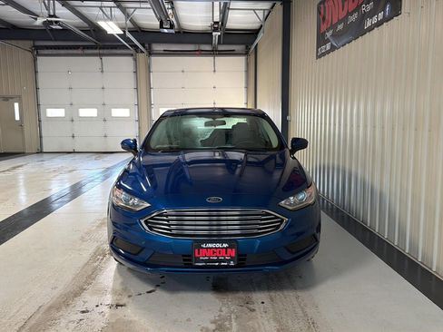 Used 2018 Ford Fusion S image 7