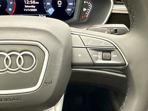 New 2025 Audi Q3 2.0T Premium image 12