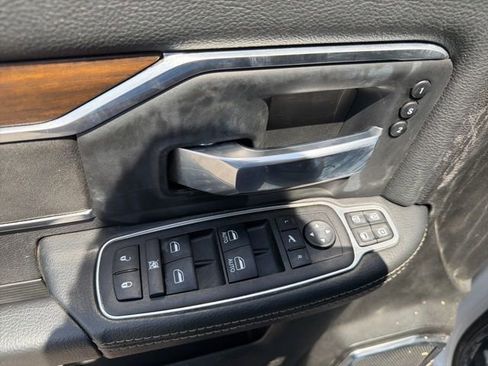Used 2024 RAM 2500 Laramie w/ Safety Group AWD/4WD image 14