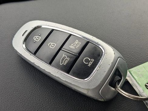 Used 2024 Hyundai Palisade Limited image 38