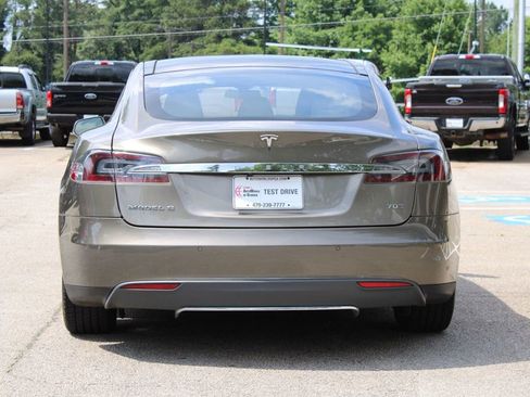 Used 2015 Tesla Model S 70D AWD/4WD image 7