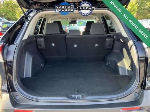 Used 2025 Toyota RAV4 LE image 13