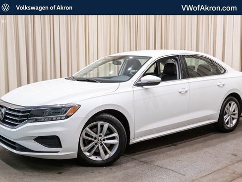 Used 2020 Volkswagen Passat 2.0T SE FWD image 1
