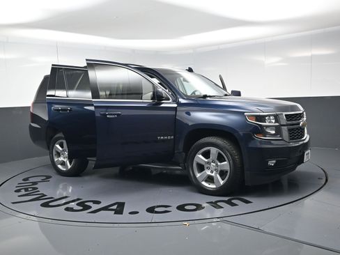 Used 2020 Chevrolet Tahoe LT w/ Luxury Package image 24