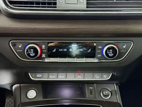 Certified 2023 Audi Q5 2.0T Premium w/ Convenience Package image 15