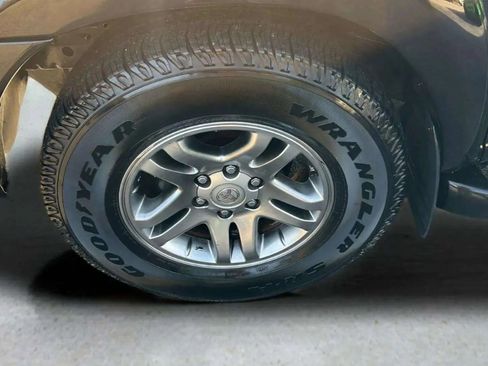 Used 2007 Toyota Sequoia Limited image 37