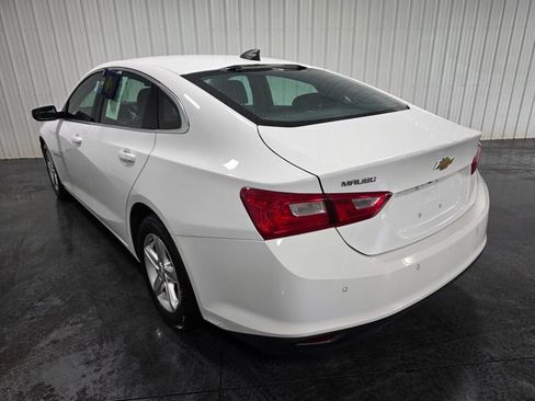 Used 2023 Chevrolet Malibu LS w/ Driver Confidence Package FWD image 3