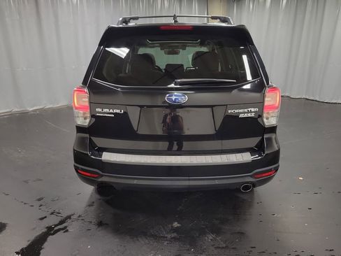Used 2017 Subaru Forester 2.5i Touring image 8
