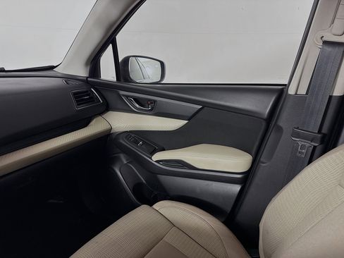 Used 2020 Subaru Ascent Premium w/ Convenience Package image 27