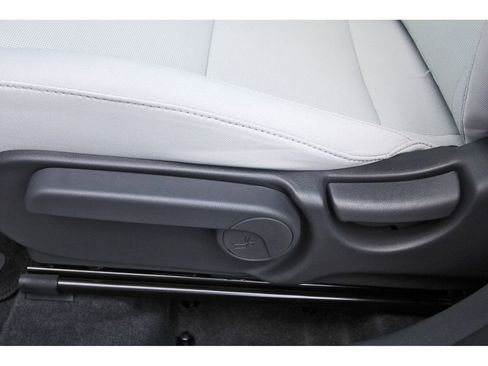 Certified 2026 Hyundai Kona SEL Sport FWD image 32