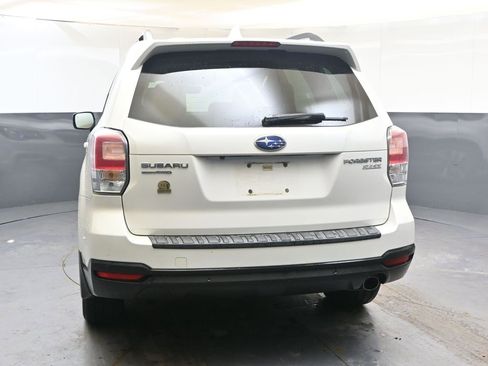 Used 2017 Subaru Forester 2.5i Limited image 4
