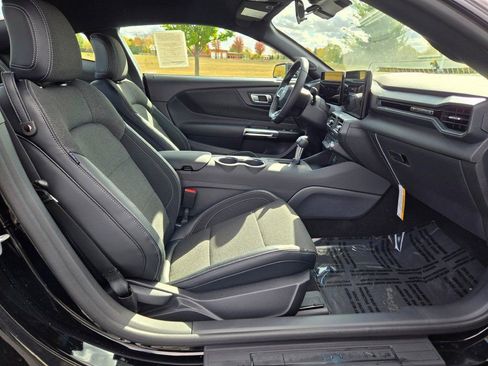 New 2026 Ford Mustang Coupe image 5