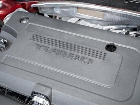 Used 2023 Buick Envision Essence image 15