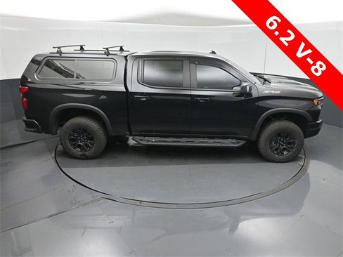Used 2024 Chevrolet Silverado 1500 ZR2 w/ Technology Package image 28