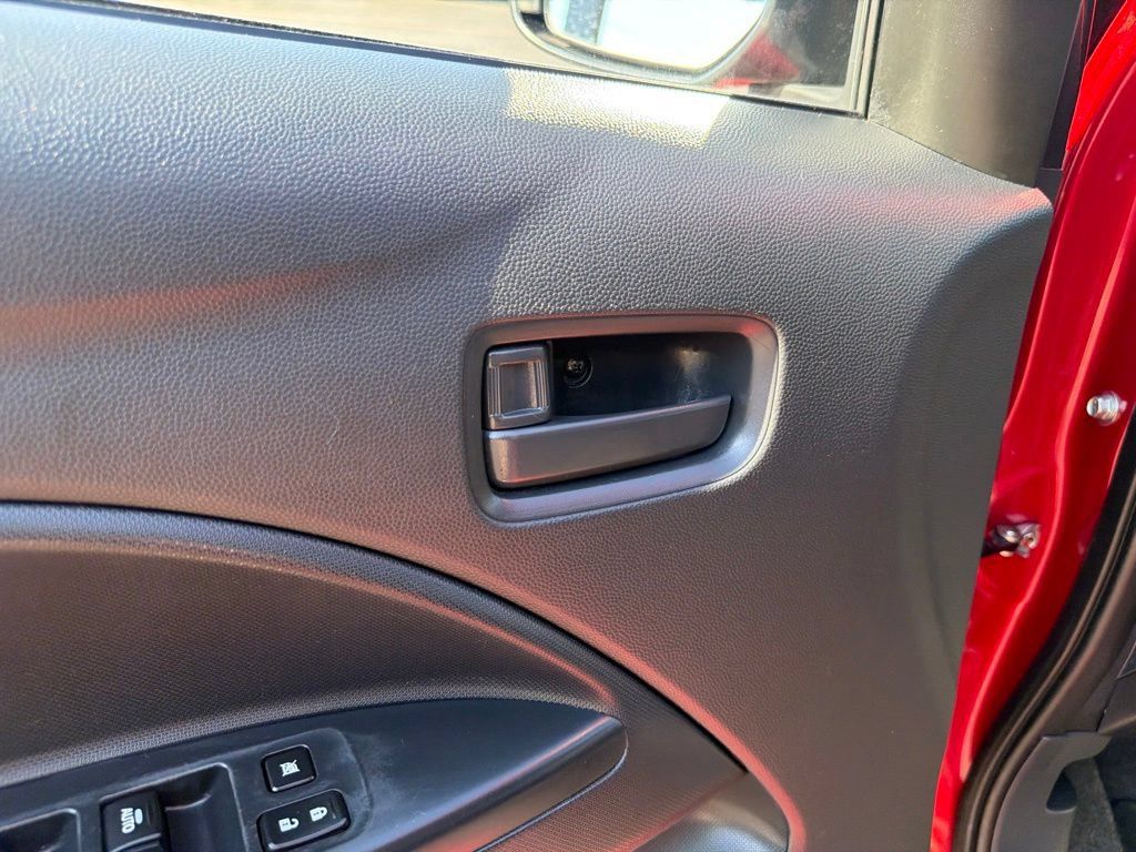 Used 2024 Mitsubishi Mirage ES FWD image 11