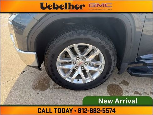 Used 2021 GMC Sierra 1500 SLT w/ SLT Premium Package image 14