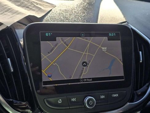 Used 2018 Chevrolet Volt Premier w/ Driver Confidence Package image 9