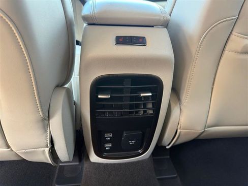 Used 2019 Lincoln MKC Reserve w/ MKC Climate Package FWD image 38