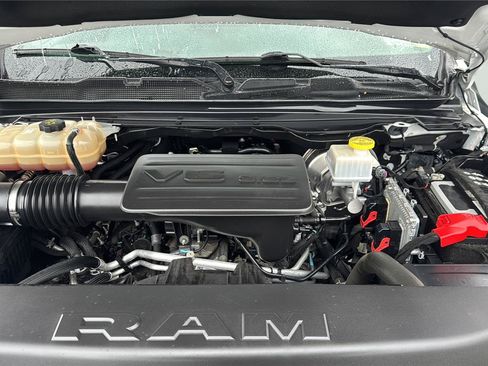 Used 2022 RAM 1500 Big Horn AWD/4WD image 28