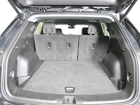 Used 2020 Chevrolet Blazer LT w/ Blazer Plus Package AWD/4WD image 16