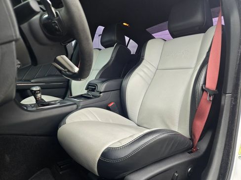 Used 2023 Dodge Charger SRT Hellcat w/ Harman/Kardon Audio Group image 10