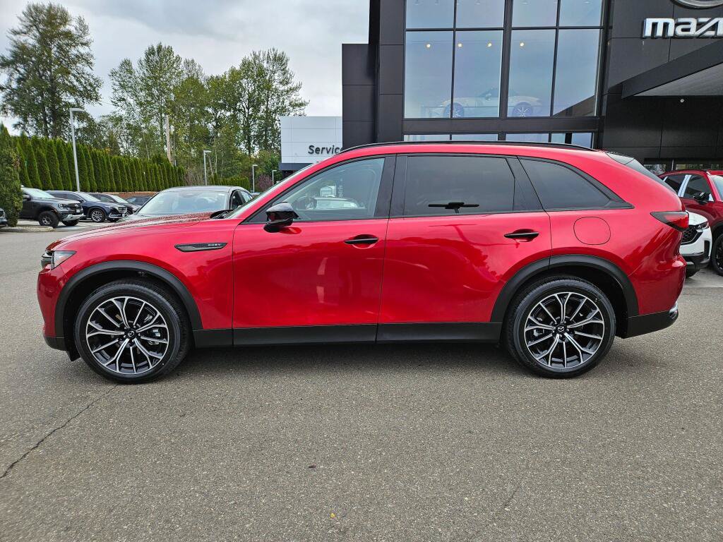 Certified 2025 MAZDA CX-70 Plug-In Hybrid w/ Premium Pkg AWD/4WD image 2