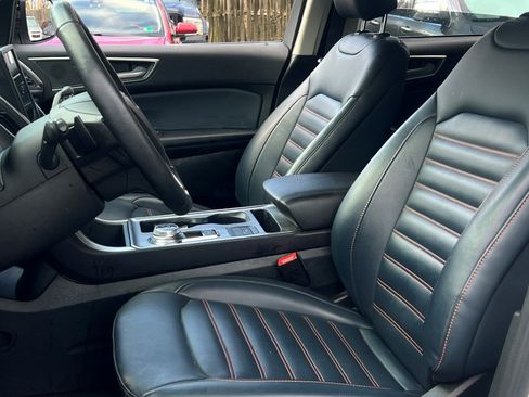 Used 2022 Ford Edge SEL w/ Sport Appearance Package image 23