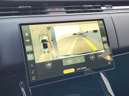 New 2026 Land Rover Range Rover Sport Dynamic SE image 18