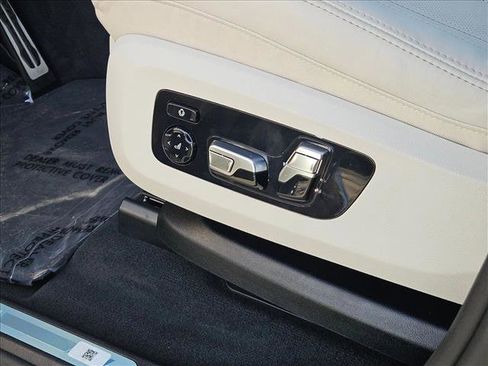 New 2026 BMW X5 sDrive40i w/ M Sport Package image 4
