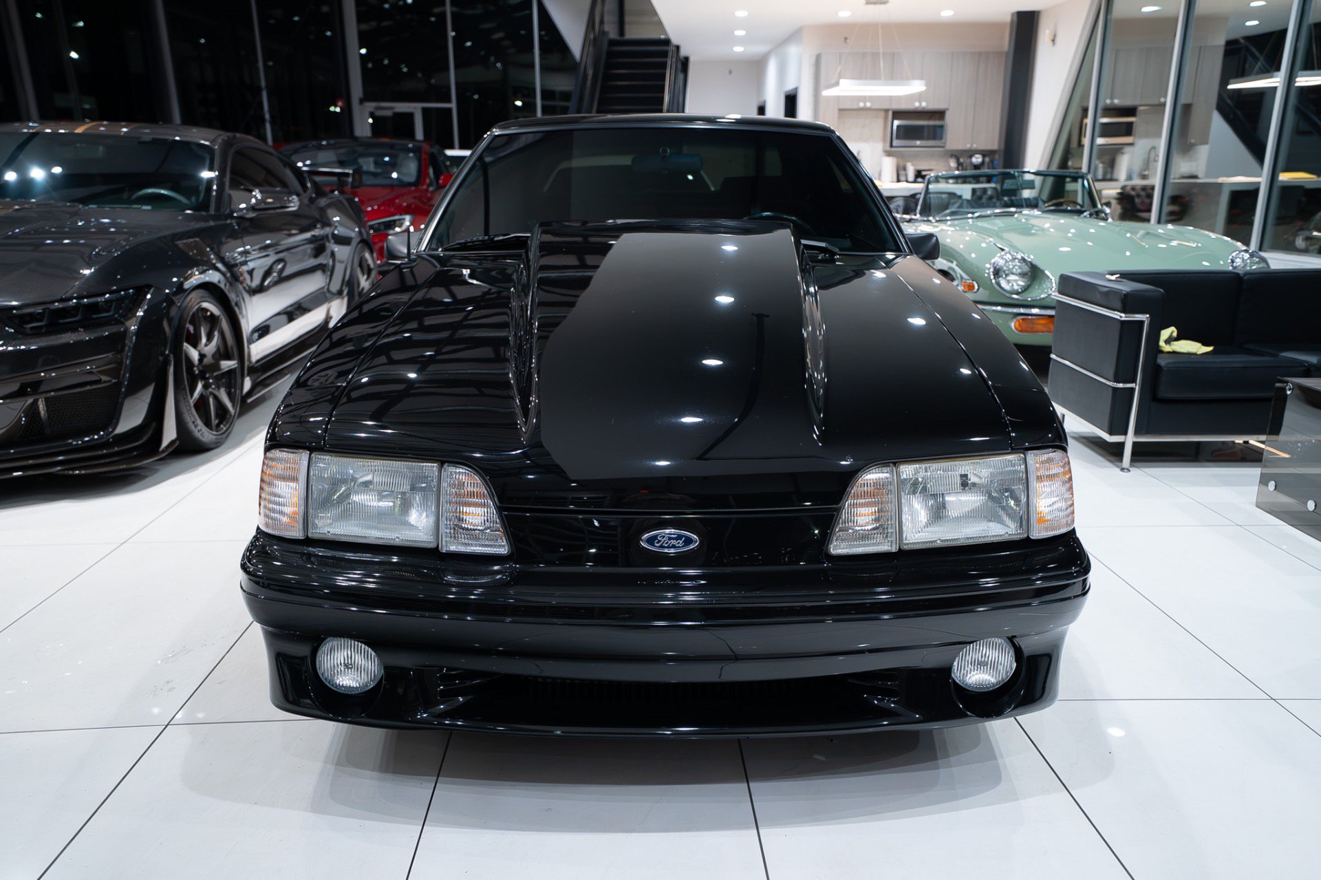 Used 1990 Ford Mustang GT RWD image 28