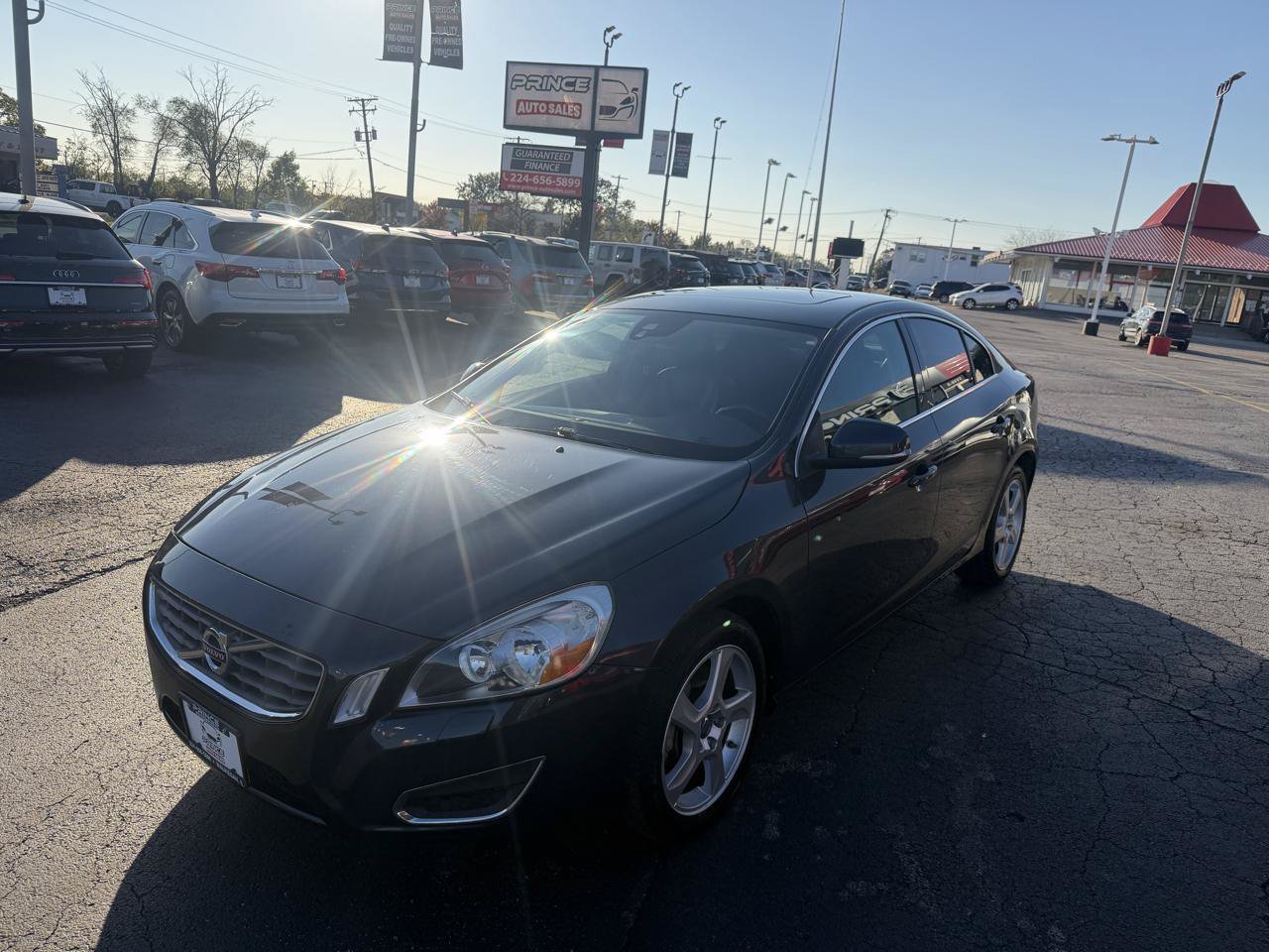 Used 2013 Volvo S60 T5 FWD image 3