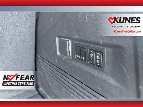 Used 2022 GMC Yukon AT4 AWD/4WD image 44