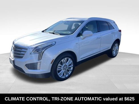 Used 2017 Cadillac XT5 Premium Luxury image 4